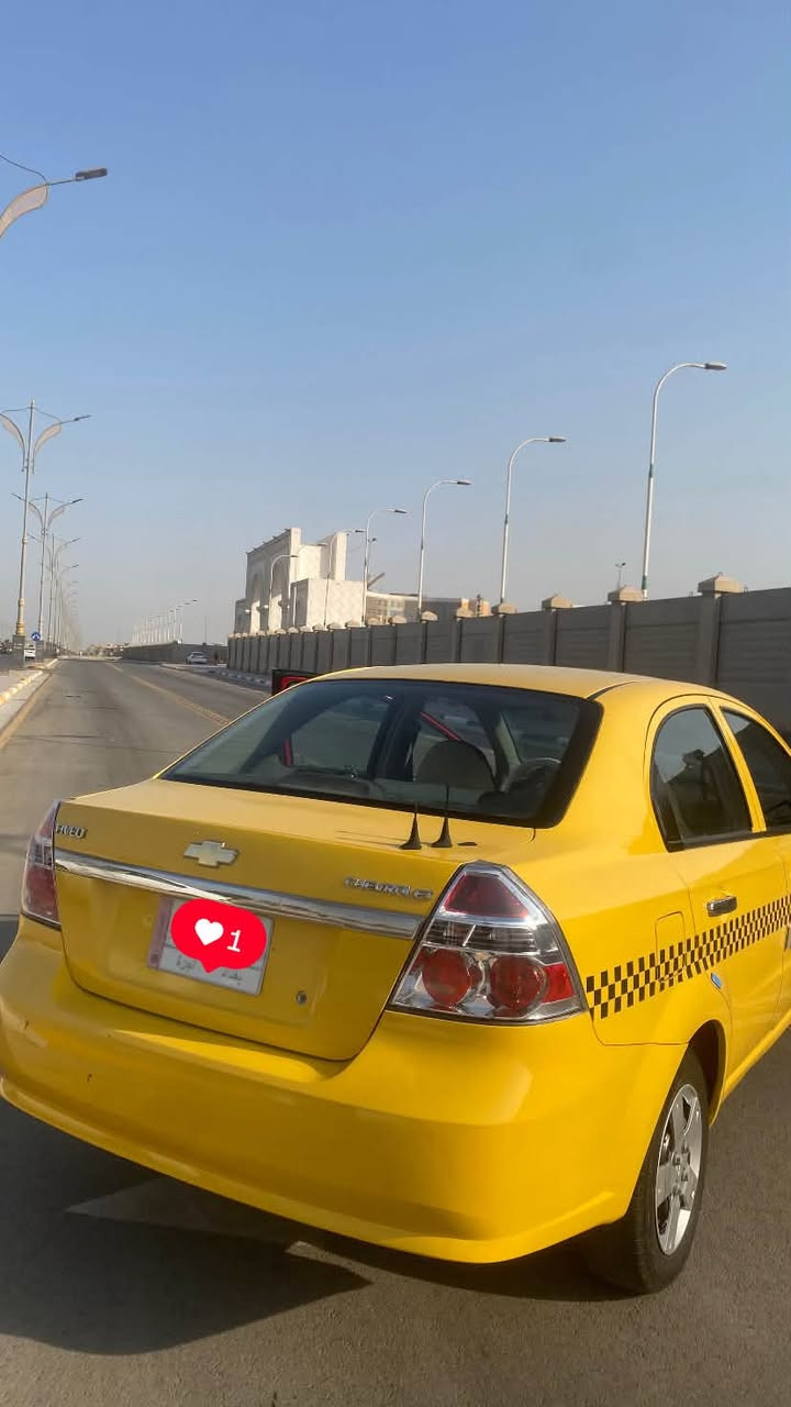 🚗 للبيع سيارة أفيو موديل2008
، مشروع وطني رقم بغداد 
تحويل ثاني يوم .
مكينه ١٦٠٠ مفتوح المرغوب يجي 
السيارة كفالة من الضربة السيارة جاهزة من كل النواحي من صبغ كهربائيات تبريد جديد حدادية جديدة قبل 
 يومين السيارة جاهزة ماشيه ١٦٥ 
🔹  مصفّرة الغرامات والهيئة
🔹  السعر 50 ورقة وبيها مجال 
عنوان السيارة : كربلاء:
📞 للاستفسار والتواصل: ***********

نص مكتوب في الصور:
- 1