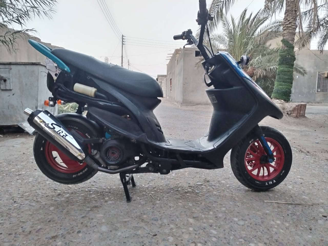 دراجه عدله مفتوحه مره وحده قبل شهر تجفيت عام مظبوط مكينه ناعمه شلع ومعدل كلجات جديد سلف هندر كهربائيات جاهزه السعر 500 بيها مجال للشراي مكاني قرنه الشرش ***********
