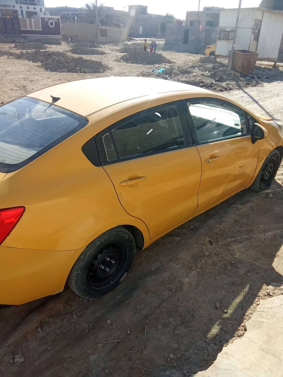 السلام عليكم كيه ريو موديل 2013 كير ومكينه وتدفه وتبريد كفاله  حداده80/100  تخم تاير السياره جاهز ه  راعيها يريد تحويل خاليه من الهيه والوصولات العنوان ذي قار قضاء الجبايش رقم الهاتف ***********    ***********ابو علي الاسدي السعر68
