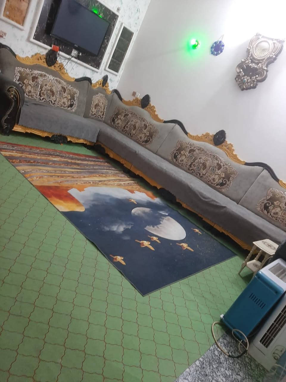 بيت للبيع ١٥٠ متر طابو صرف بأسمي
بحي الخضراء قرب دائره الكهرباء بناء طابوك بسعر مناسب 
*********** او *********** @إشارة
