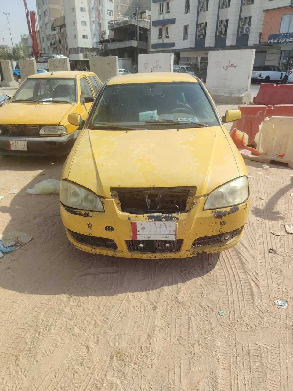 سلام عليكم شيري كوين موديل عشرة رقم بغداد سنويه ساقه من الفين وخمسطعش هيه غرامات ماعرف شكد ابيع هل موجود اتعهدلك بتحويل تبريد شغال عوزها ترتيب خياسات وحداديه خاص اول تصال *********** سعر عشرة ورقات وبيها مجال@
