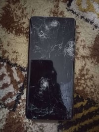 هونر X9c • شاشة مكسورة • ٢٥٦/١٢ رام