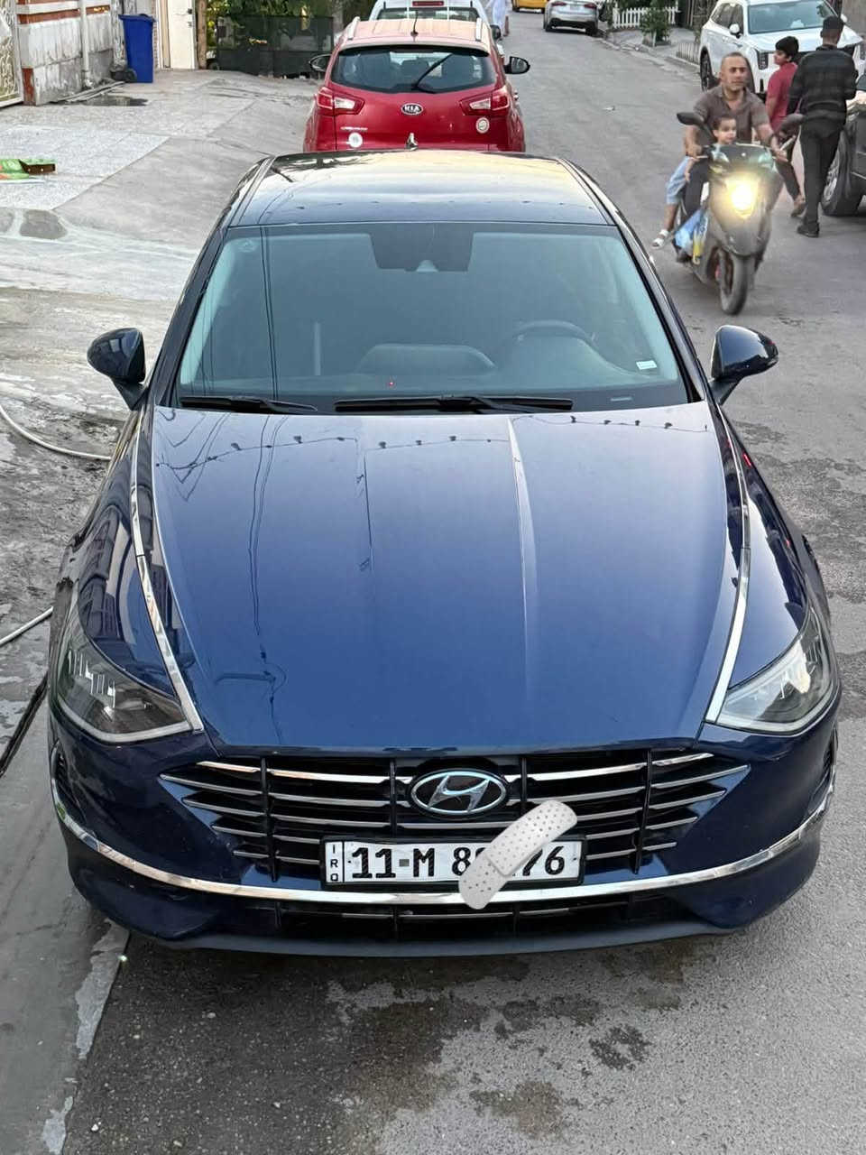 سوناتا 2021 رقم بغداد الانكليزي بأسمي
محرك (2500) تنفس طبيعي كير محرك بشرط

سياره مواصفات نص فول 
 شاشه كبيره 
شاشة اعطال 
تبريد ثلج مال شركة هونداي 
سايد بريك بصمه 
اوتو هولد 
كير بيانوو 
رادار امامي 
تحديد مسار 
مثبت سرعة  
4 وضعيات قياده 
Sports + smart+costume+normal
مانع انزلاق 
مراة تعتيم 
سياقه ذاتيه  
ماشيه ( ٧٥  ) حقيقي

سياره حادثه كلش حلو فقط 
باب سايق مبدل + باب خلف صدر مبدل وربع جاملغ الخلفي مصبوغ 

الباقي مكفول من صبغ 

السياره كلش جديده ترايها وين ما يعجبك 
السعر 135$$
للاستفسار ‭***********‬
