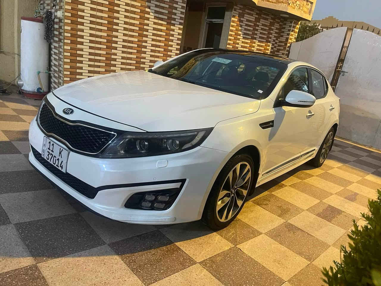 السلام عليكم
اوبتيما خليجي للبيع موديل 2015 فول مواصفات vip مكينه 2400 دوش لا تنقيص لا تبخير لا صوت رقم بغداد باسمي 
مكانها الأنبار الكرمة 
السعر 145 وبيها مجال 
***********
