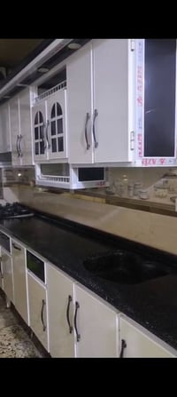 كاونتر مرمر • طباخ • بيع خاص
