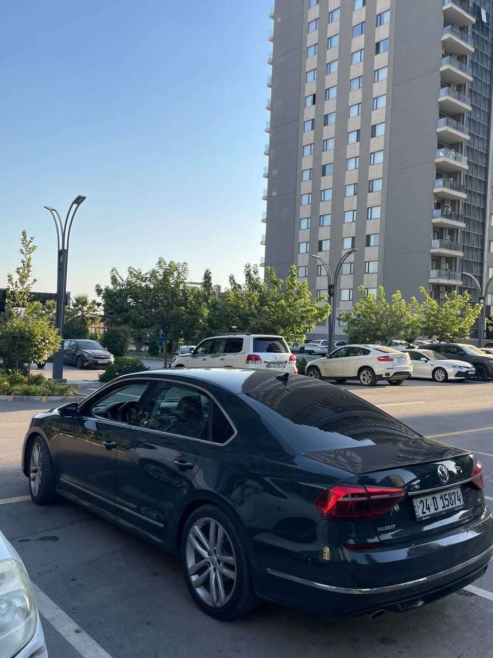 باسات موديل ٢٠١٧
مواصفات R-line
ثلاث قطع امامي صبغ بدون دواخل
گير محرك كهربائيات كلو بشرط 
مكان السيارة دهوك 
السعر ١٠٩ وشوية مجال 
رقم واتساب (***********) دهوك, العراق
