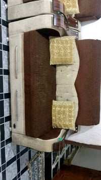 عندي تخم مستعمل قليل مستعمل شهر سعر 350بي مجال عله 300