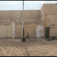 دار للبيع • ١٤٠م • غرفتين