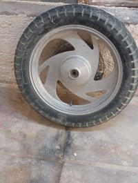 ٢٠٠٧ • كامل • ما بيه شي
