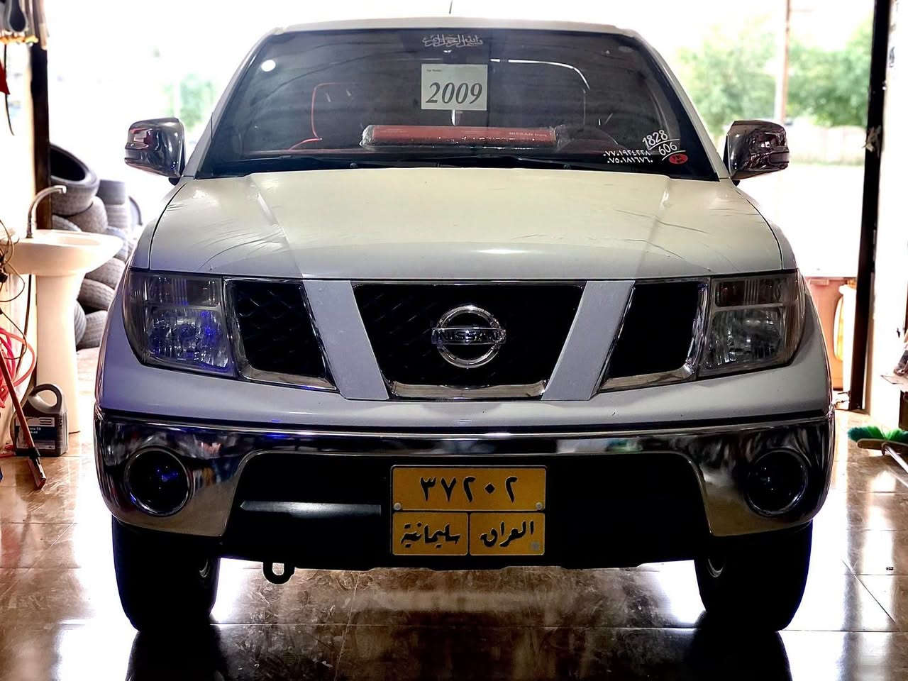 نيسان نافارا • ٢٠٠٩ • ١٣٠٠٠٠ كم