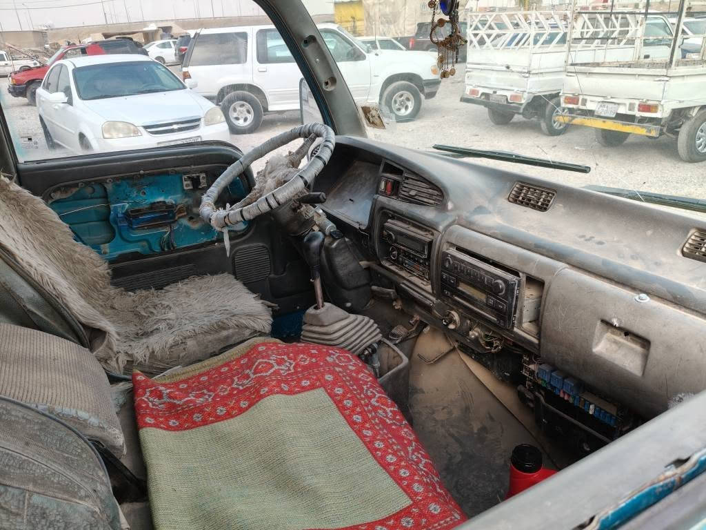 کیا مۆدێل 98 ئاڕم پلاستیک سلێمانی 
گێرو مەکینە بێ عەیب تەقەوڕەقەی بەشەرت
ئاڕم ئەوەلیات بەشەڕت 
سعری 24 کەمێک مەجال 
شوێن هەولێر معرەزی علوجان
*********** أربيل, العراق
