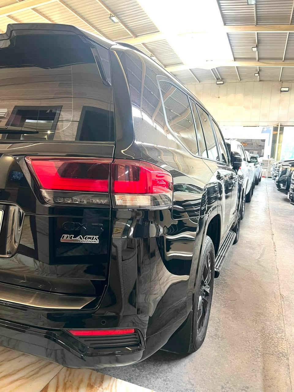 السلام عليكم
تويوتا  لاندكروز   2024   GXR
     TOYOTA  lRAQ  SAS وكاله 
                    BLACK   EDlTlON  
              TWlN  TURBO محرك
ماشيه   17000   الف   KM
سياره   مغلفه   PPF   بالكامل 
تضليل   80%   بالسنويه  
بصمه عدد 5 وتشغيل عن بعد 
كامرات محيطيه 360 
 سلايد روف حساسات 360
شاشات عدد 3 صندوق كهرياء
كشنات جلد وكهرباء وتبريد 
شاحن لاسلكي وثلاجه 
نظام فور ويل ومانع انزلاق بيه بارد قليل حيل بحافه البنيد 
السياره  رقم اربيل الحديد 
السعر 71000
***********
***********
