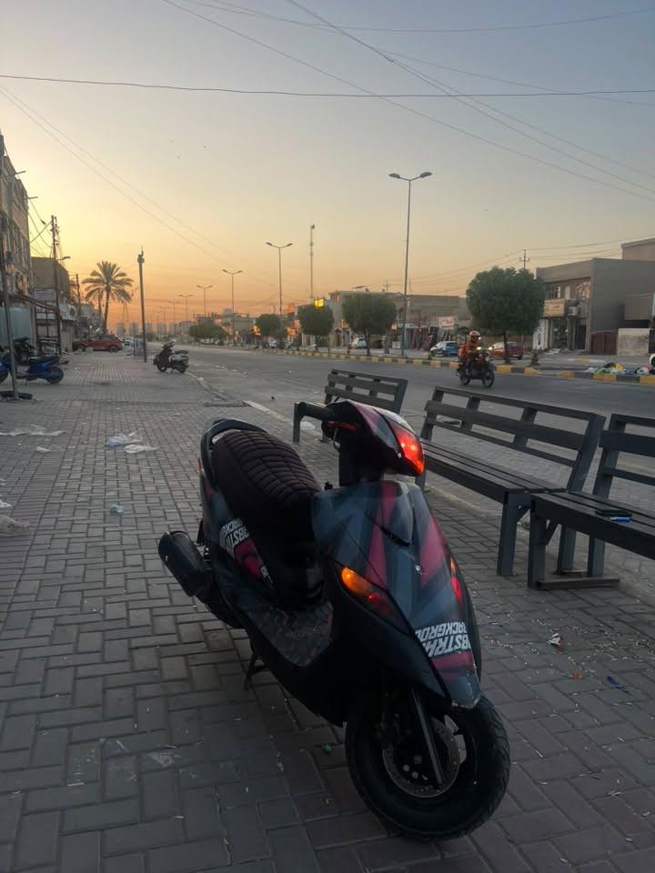 السلام عليكم ماكس ثعلب للبيع كابريتر الدراجة خير من الله مابيهه اي نقص دهن امزويل كل اسبوعين ابدله الدراجة تزويدهه تزويد ((خارجي)) فقط ماملعوب بل مكينه ولا كلجات كله بلادي

 فقط الكفرات موشمه صالنصه رياضي هسه بل جديد شديته دبلات خلفيه يدات بريك وبانزين رياضي الدراجه مابيهه اي نقص نكره سلف تشغل وتطلع داريهه دهن وبانزين وين متروح بيهه روح كهربائيات كله شغال للاستفسار وتس مكاني بغداد الغزالية
***********
