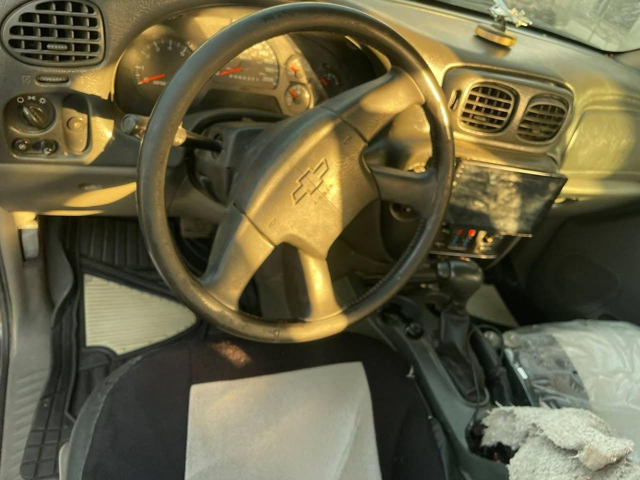 بلايزر2003بصره *********** نكليزي مكفوله من ضربه والكص ونقل مكينه ابلاد جاهزه محرك كير حداده تبريد كله جديده سعر85بيه مجال تعال تدلل مكاني بصره كرمه علي الطيف *********** البصرة, العراق
