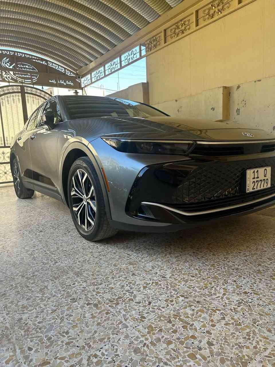تويوتا كراون 2023 هايبرد وارد امريكي كلين
ماشيه ٥٠ الف 
***********
