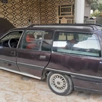اوبل اوميكا ستيشن بأسمي رقم انكليزي سنويه 31  صدر جديد أمامي وخلفي محر...