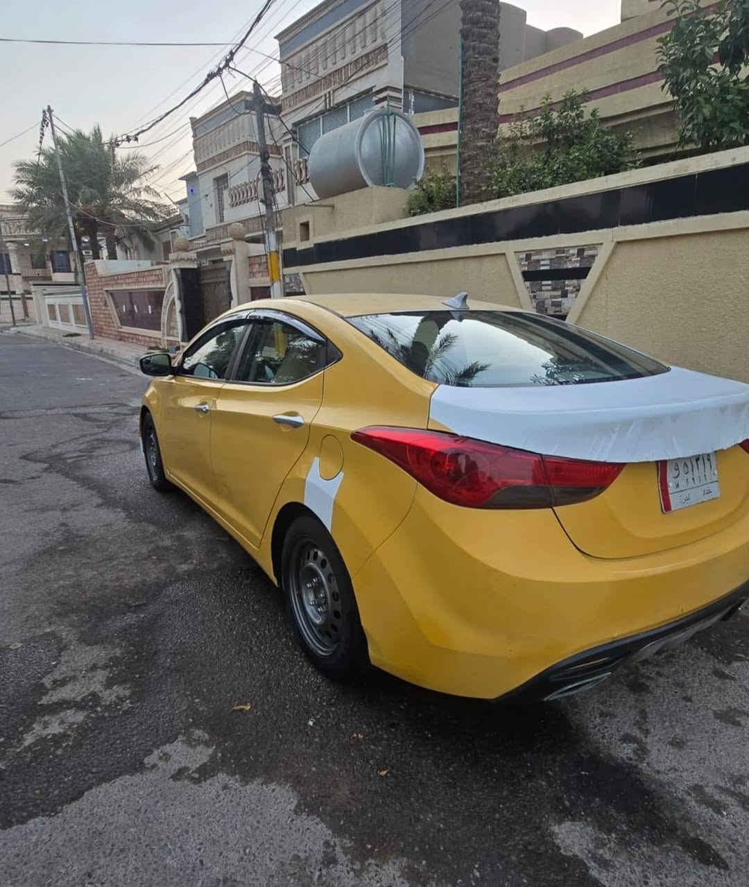 السلام عليكم..الانترا 13 وارد لا تبديل ولا معجون حادثها خشم البنيد ودعاميه
كير مكينه تبريد خير من الله السياره حلوه تجي وشوفها.سونارها موجود....93 وبيها مجال.  مكانها اليوسفيه سريع الدوره الجديد  ***********
