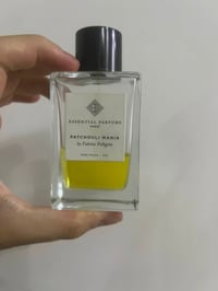 قطعتين • قدیم • عطور