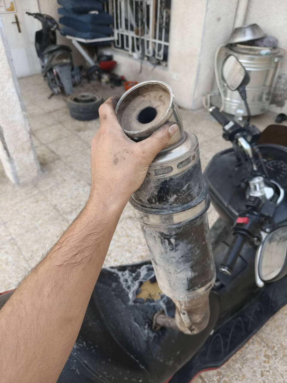 @إشارة  سلام عليكم قطع غيار تفصيخ أصلي مكاني بغداد حسينية راشديه توصيل موجود ***********
