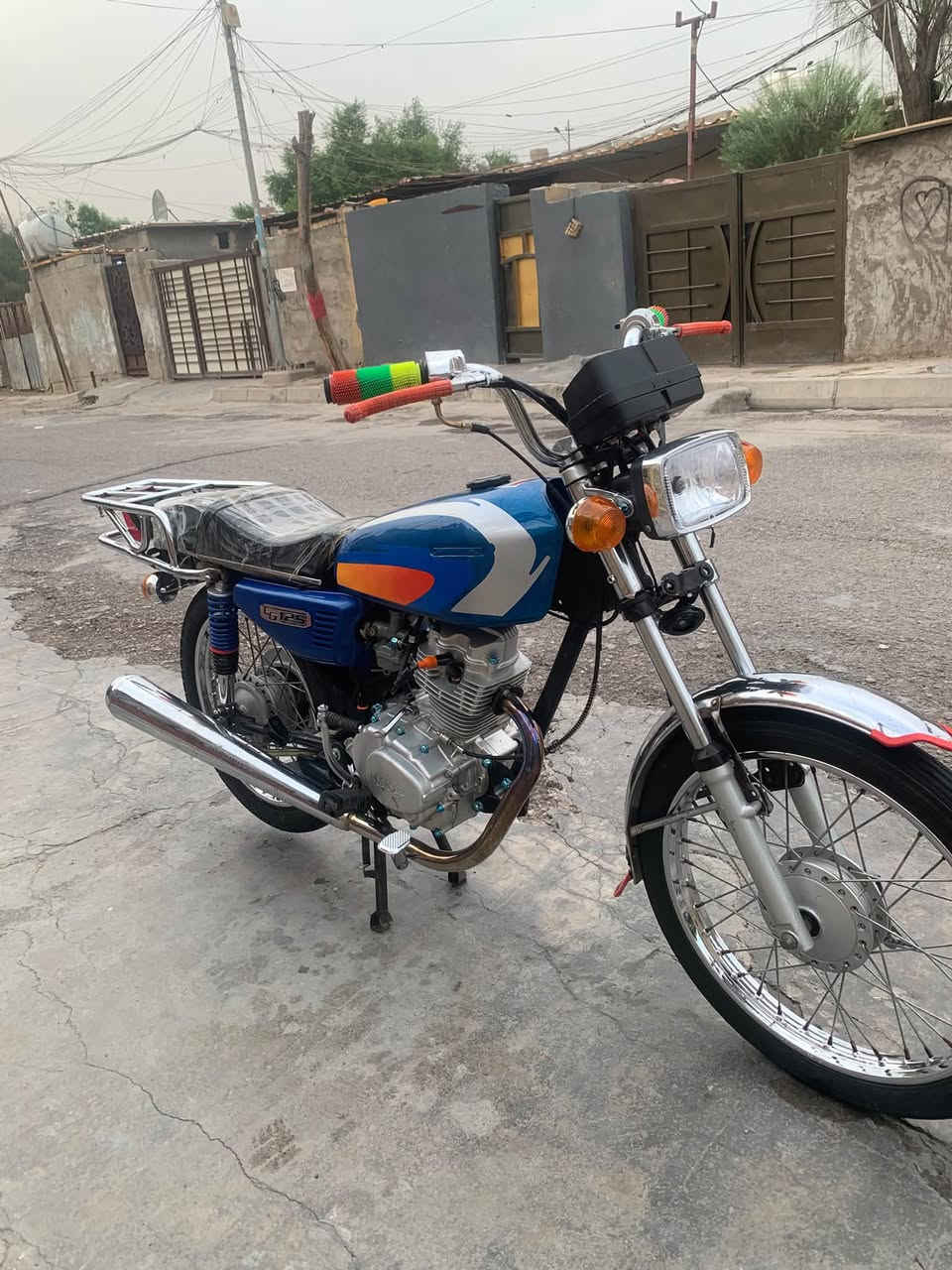 السلام عليكم دراجه نامه شلامجه موديل ٢٢سعر دراجه ٦٧٥وبيها مجال رقم *********** بغداد
