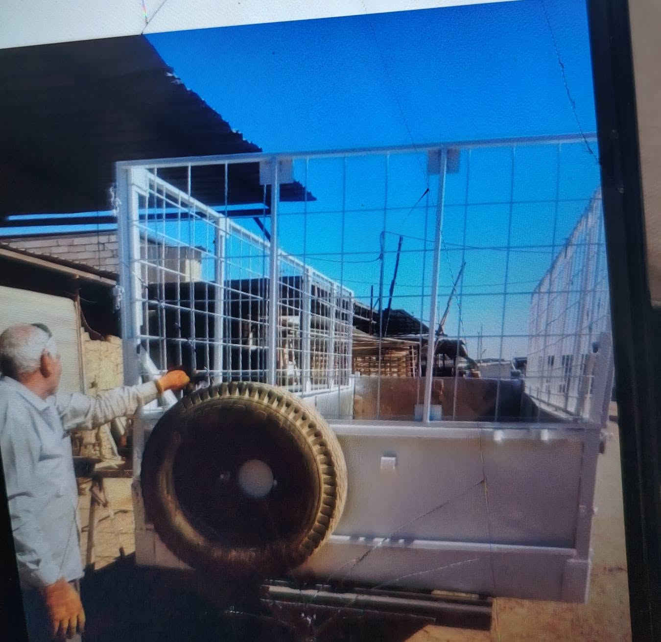 عربانه اسكندرية مطولة متو ونص
يصبح طولها ٤ أمتار ونص
تأشيرات الخلفية ١٦ فوز ة مع سبير
معلاية BRC ارتفاع متر يصبح حجمها
من ٣امتار ونصف مكعب ال ١٣ و٦٠ مكعب
قلاب كامل مع صوندة  السعر مليونين دينار
للتواصل الاتصال *********** ابوسيف *********** مكاني كربلاء كربلاء, العراق
