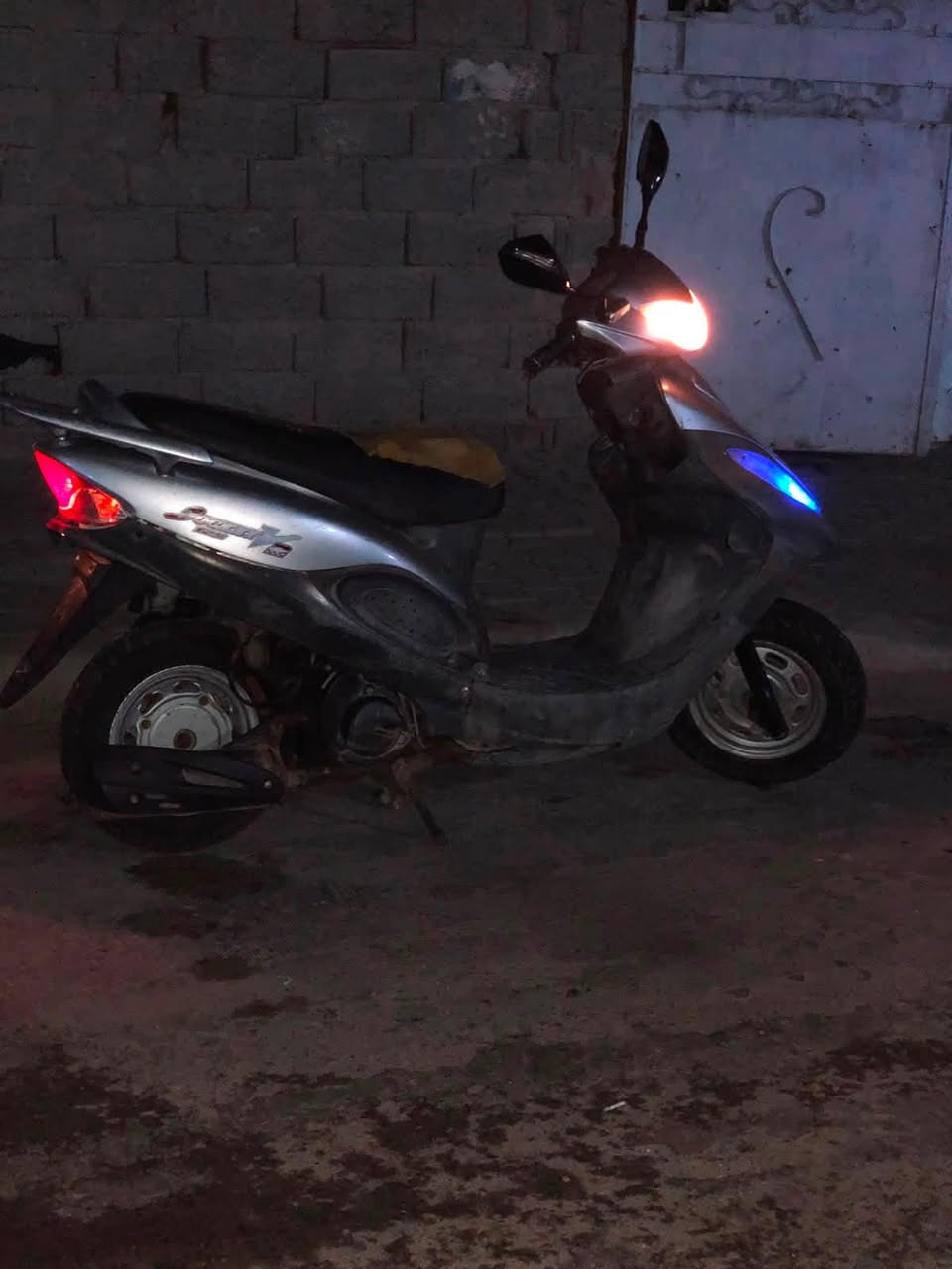سلام عليكم 
كامكو فول نضافه نوزل 
اسمهه فيتو كوري سعر 200
بيهه مجال عنواني بغداد شعله 
***********
