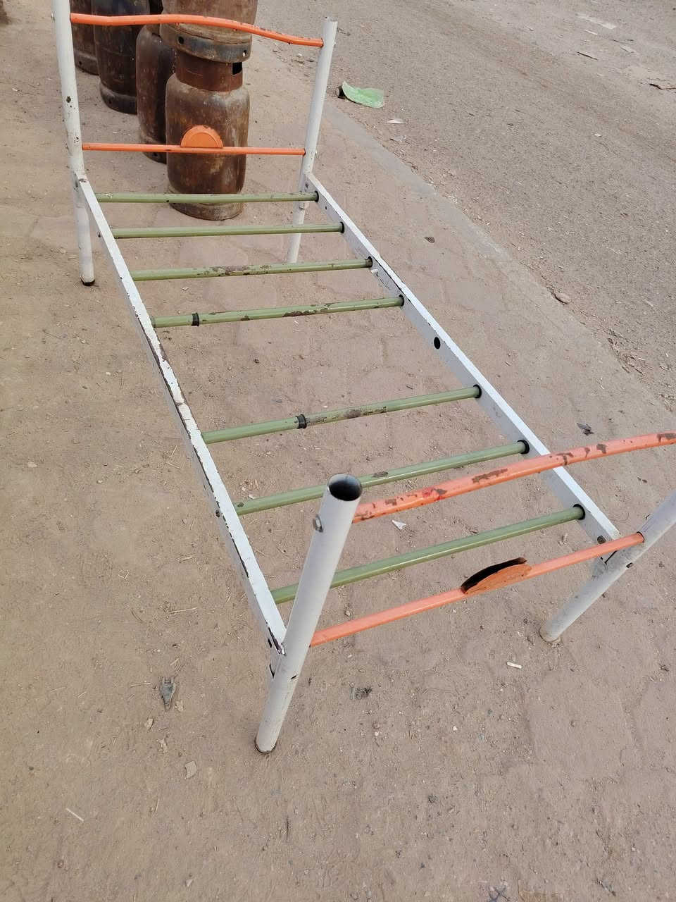 غراض البيع سعر مناسب زاويه اب ٣٥ جربايه اب 10 زاويه خشب اب اب 5 تعليك اب ٢٥ عنوان شطره حي زهور ***********
