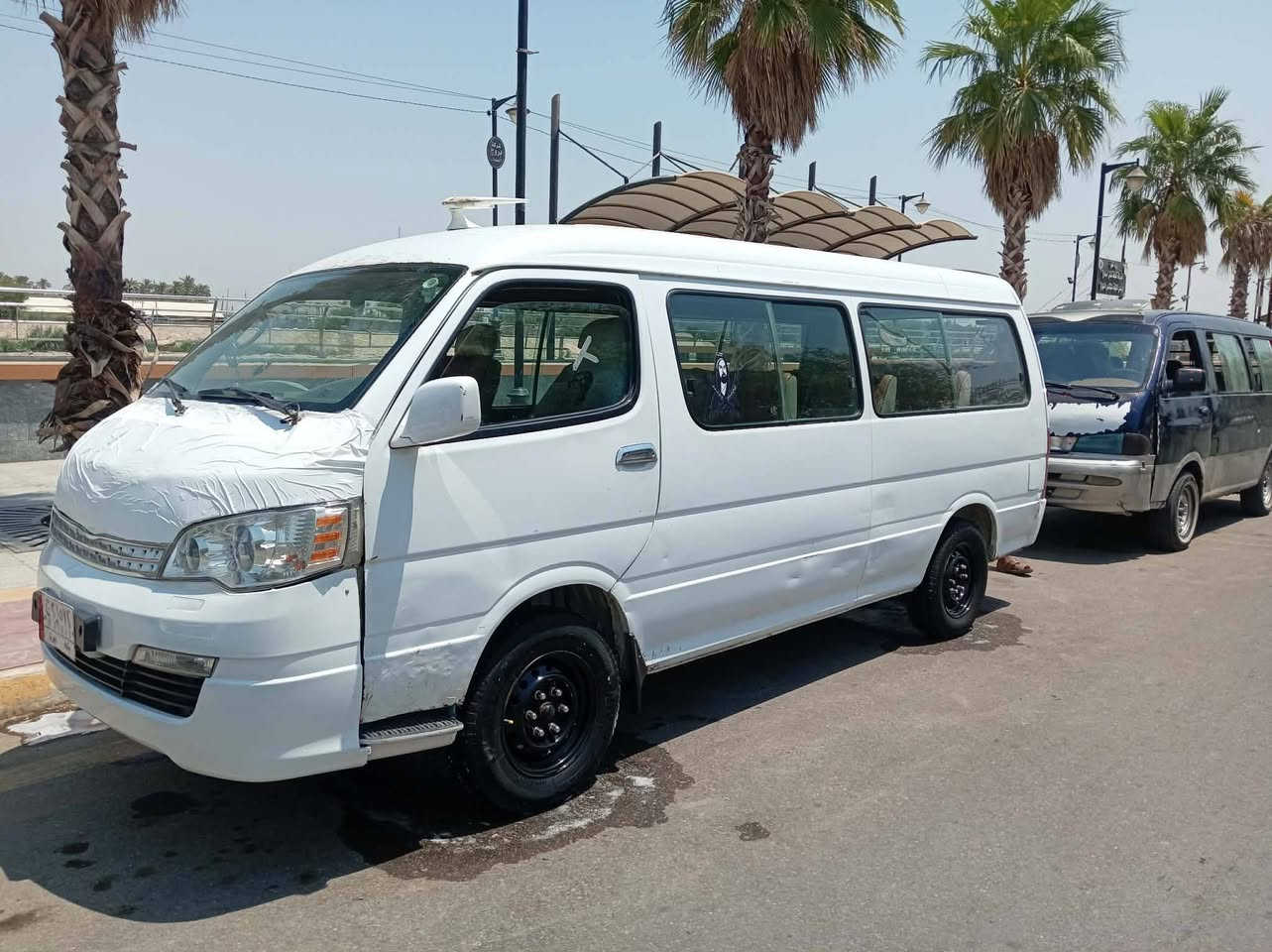 السلام عليكم جنبي موصليه للبيع كير محرك اكسن حداديه تخم تاير دوشمه كله جديد مكفولة من السرقه وعشرين السعر ٣٨وبيها مجال الاتصال ***********
