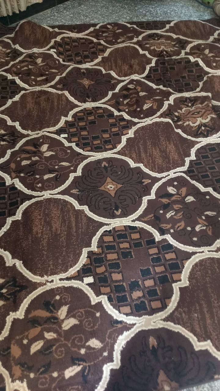 سجاد جوزي • مستعمل قليل • مقاسات متعدده
