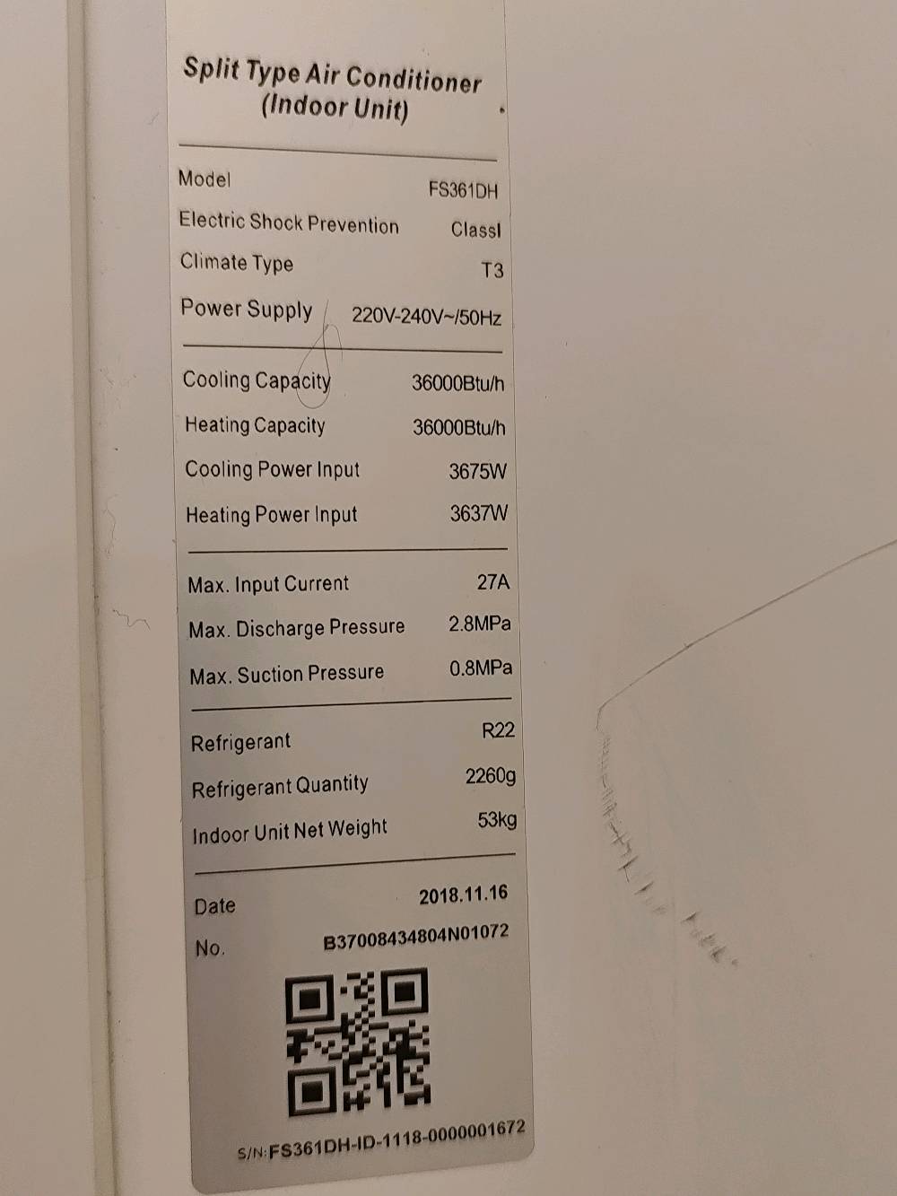 سبلت كنتوري الريان 3 طن للبيع 
سبلت الريان 3 طن، نظيف جداً وحالته ممتازة، والتبريد قوي وممتاز، مع خاصية التدفئة.
 الكمبريسر: عادي مو إنفيرتر
 البوري: جديد 7 متر
 الجهاز نظيف جداً وما عليه كلام
 التبريد والتدفئة شغالين بصورة ممتازة
 السعر: 800 ألف دينار
والسعر بيه مجال بسيط للجادين.
 المكان: بغداد – حي القادسية
 ***********
واتساب متوفر 
اللي جاد بالشراء يتفضل، والله يرزق الجميع.