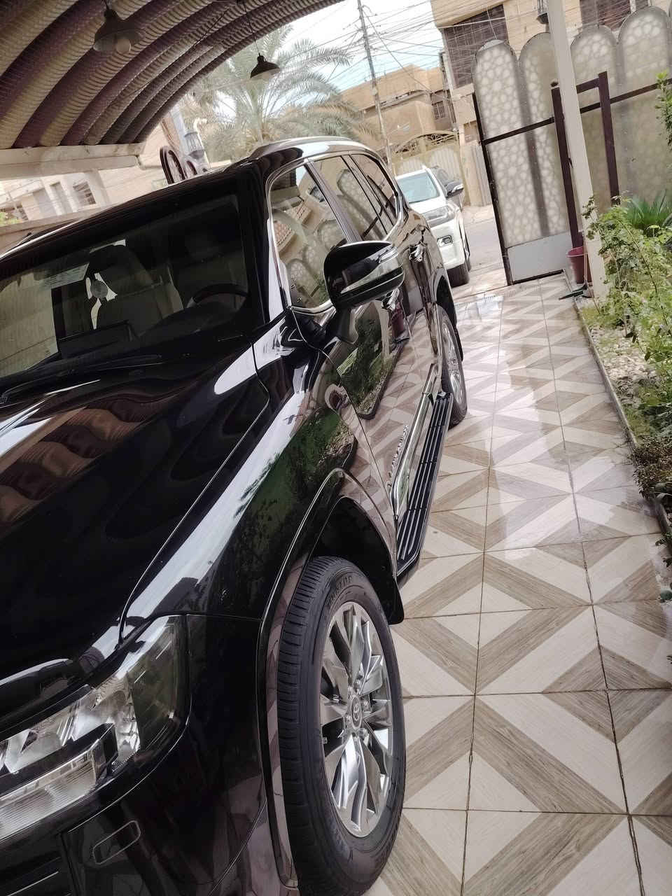 لاندكروز GXP • ٢٠٢٤ • رقم بغداد