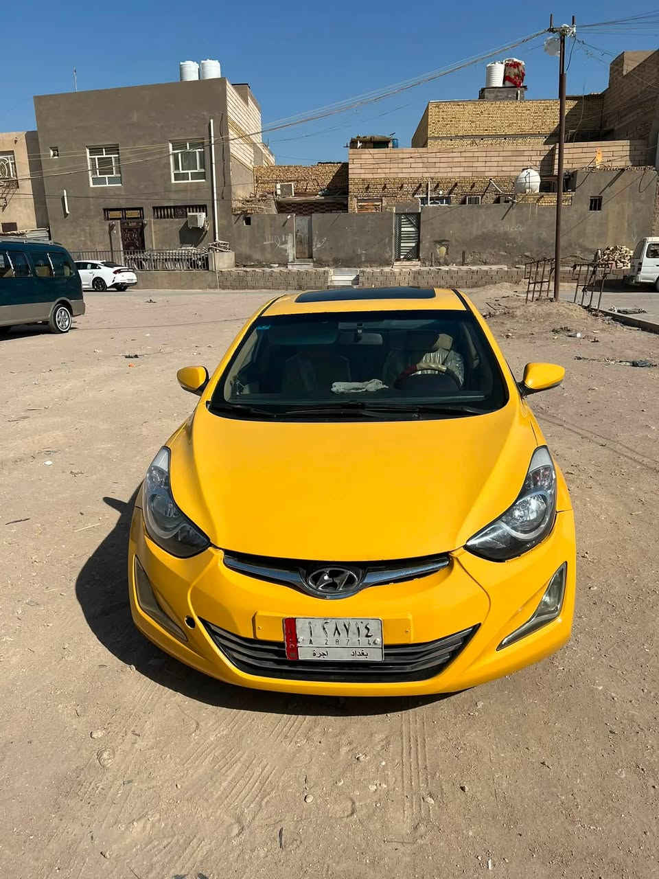 سلام عليكم النترأ ورد خليجي فول مواصفات 1\1 فتحه بنو رامه بصمه أبواب وبصمه تشغيل سياره جاهزه اي نقص مابيها مكينه وكير مكفولات حداديه جاهزه تبريد ثلج كهربائيات خير من الله سياره جاهزه اي نقص مابيها رقم بغداد ارقام إنكليزي باقي بس ال الستلام السعر 85 وبيها مجال قليل الشراي مكاني ناصريه مركز رقمي ***********
