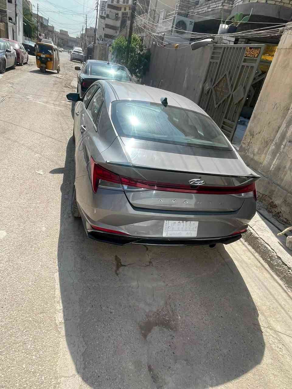 الانتره #معوقين 
فول الاخير 
رادار امامي خلفي 
اوتو هولد 
سايد بريك كهربائي 
يعني هواي مواصفات 
سعر 126 وبيه مجال لشراي 
***********
