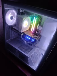 RTX 5070 • Ryzen 5 9600X • شاشة Odyssey G5