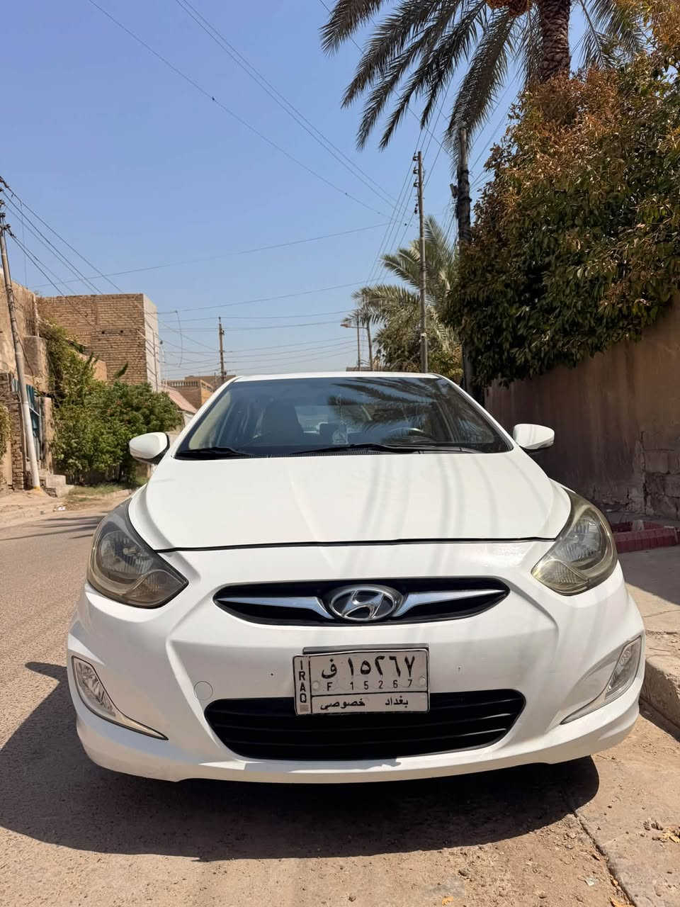 هونداي أكسنت خليجي ٢٠١١
محرك 1600 دوش
قطرتين
وارد خليجي
تبريد ثلج

مواصفاتها
كير أوتو وعادي(اي تي) 
فتحه
اشاير بالمري
شاشة 
تحكمات 
حساسات
٥ تجاوي
ويل كب ( حته سبير ويل كب نفس الشكل)
ماشية ١٦٣ الف كم
سياره مرفق السونار موضح كلشي
رقم بغداد باسمي
تحويل مباشر
مكان السيارة: بغداد حي المواصلات  

للاستفسار
‏‪
***********‬
