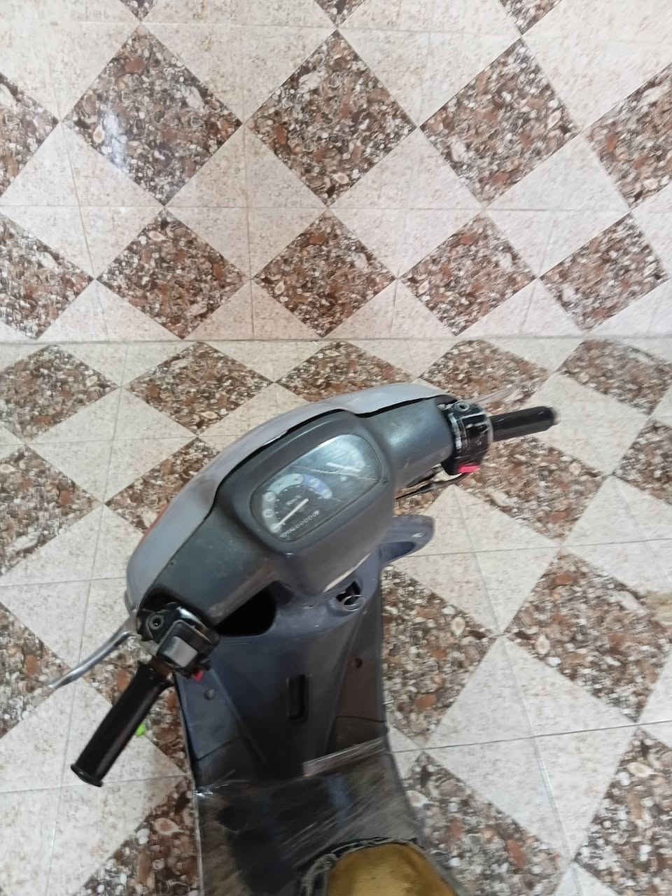 ه يالله سلام عليكم شباب منغولي للبيع مكينه ناعمه هندر واحد شاصي نضيف كهربائيات شغاله شلعحلوه كفر حلو ابي يريده بخدمته سعره ١٢٥مكاني كربلاء حي نضال يم المستوصف***********
