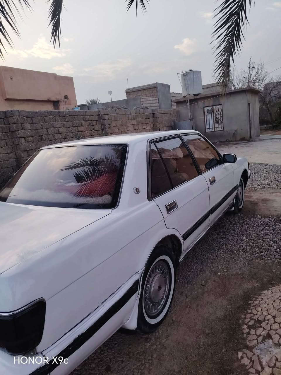 اسلام عليكم سياراه سيدان البيع موديل1989 محرك وكير شرط تبريد تدفئه شرط طخم تايرات صدر كلو   نضيف بيها صبغ هلالات جاهزه السياره  السعر 47 وبيها مجال
 هـ***********
