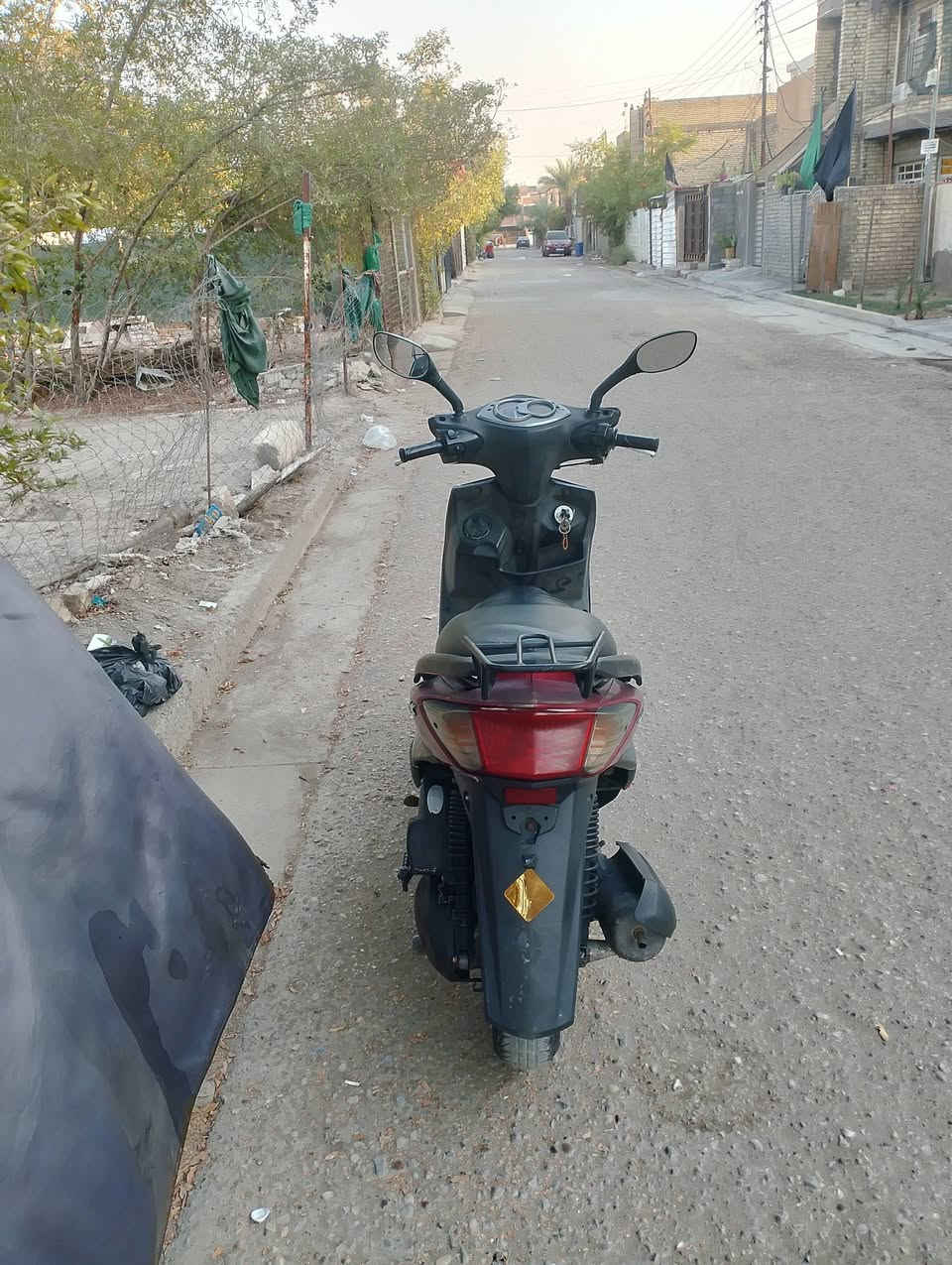 دراجه سكنس فحل نظيفه سلف هندر كهربائيات كلها شغاله مكينه بلاديه ناعمه اورقها كامله كفرها اصلي مختم مكاني الشعب سعرها 550 التليفون ***********
