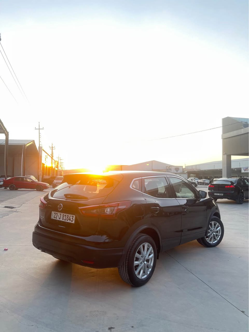 مۆدێل: نیسان ڕۆگ سپۆرت (Nissan Rogue Sport)
 ڕەنگ: ڕەش
 مەکینە: ٤ بستۆن بێ توربۆ (۲.۰ لیتر)
 گێڕ و مەکینە: بە شەرت / نەکرابێتەوە
 ڕۆشتوو: ٥٥ هەزار (میل / کم)
 بۆیاخ و لێدراوی: پارچەیەک و پەڵەیەک بۆیاخە، پشتی بێ لێدراوی و بۆیاخە
 بەڵگەنامەکان: سەنەوی، ڕەقەم و ژینگەی تازەیە (ڕەقەم هەولێر - ۲۲)

*********** وەتسئەپ ڤایبەر 

العربية (Arabic)
 الموديل: نيسان روغ سبورت (Nissan Rogue Sport)
 اللون: أسود
 المحرك: ٤ بساتن بدون تيربو (۲.۰ لتر)
 القير والمحرك: بشرط الفحص / غير مفتوح
 المسافة المقطوعة: ٥٥ ألف (ميل / كم)
 الصبغ والحادث: قطعة وبقعة صبغ، الخلف بدون صبغ أو حادث
 الأوراق: السنوية والرق الرقم والبيئة جديدة (رقم أربيل - ۲۲) السليمانية, العراق
