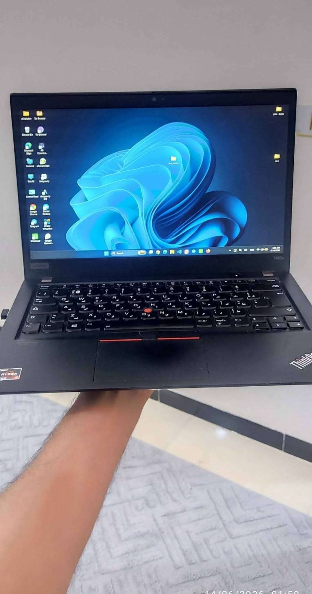 رايزن ٥ برو 4650U • ٨ جيجا رام • ١٤ إنش
