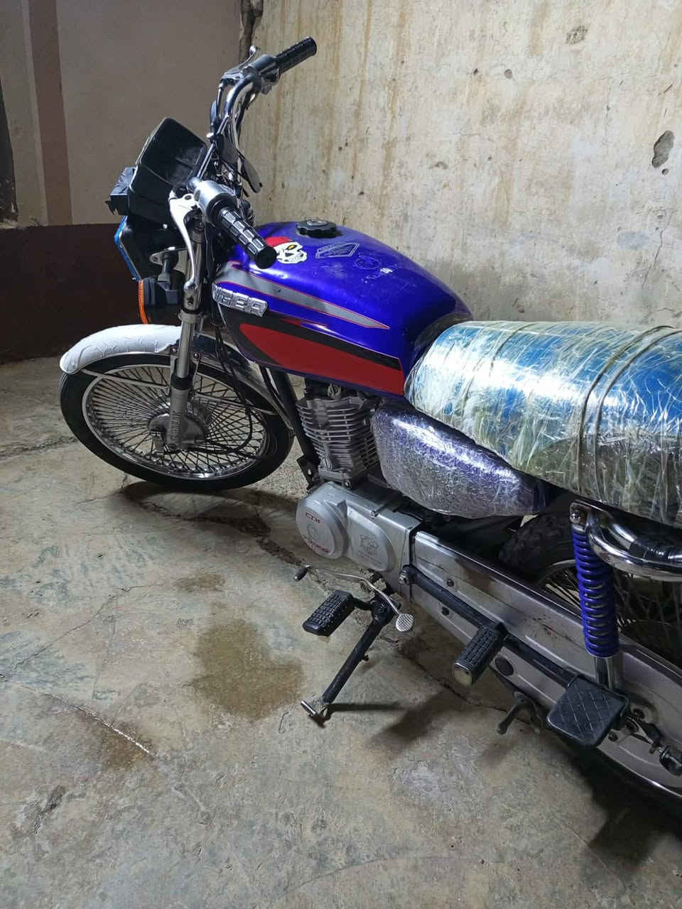 السلام عليكم ورحمه الله دراجه للبيع نوع تايكر موديل 20 اوراق بيها السعر 350وبيها مجال @

نص مكتوب في الصور:
- ١٢:٢٠ ٢٠٢٦/١٠/٠١
- Infinix HOT 50