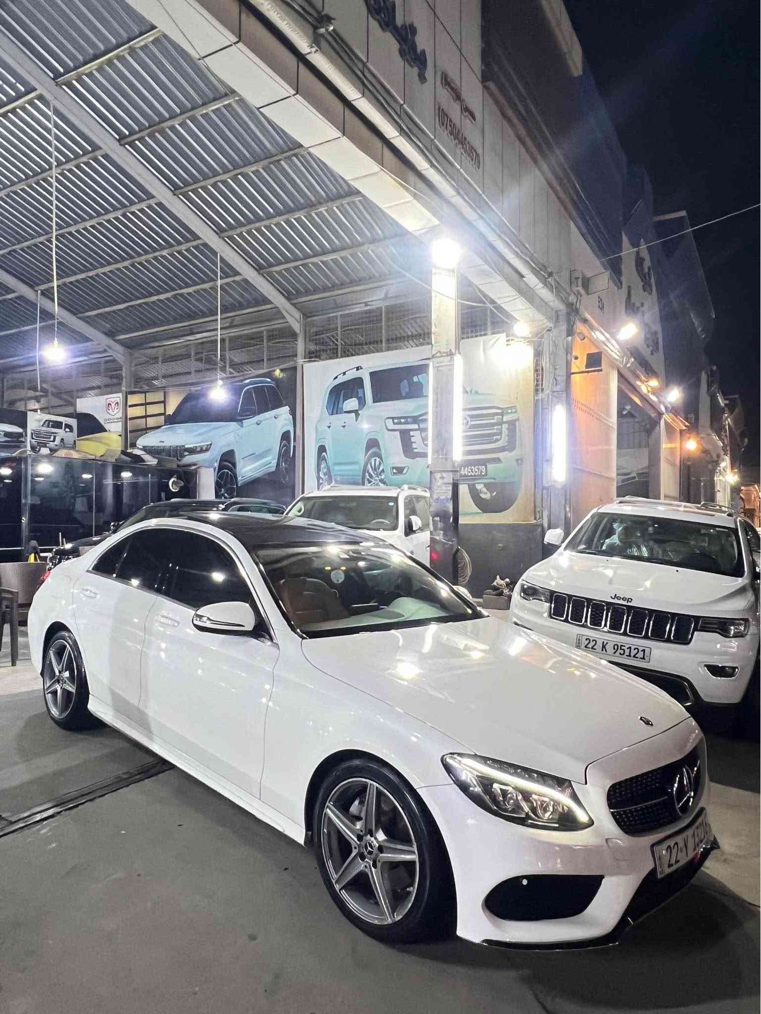ماسلس ٢٠١٧
سيارةكة AMG
سيارةكة فولة بةس دةبل ماوس نية 
سيارةكة يةك جي كارتي هةية 
كلين داخيل بوة 
بي ژؤري بي ارباك 
گير مةكينة هةموي بةشةرت 
سياركة زؤر جوانة 
*********** أربيل, العراق
