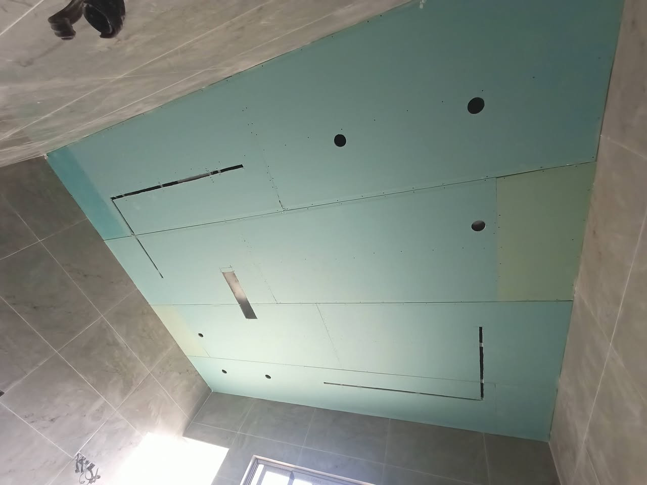 سقوف ثانويه 
مغربي 
صبغ 
***********

