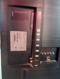 شاشة ٤٣ سامسونك اصلي انترنت  07808709370