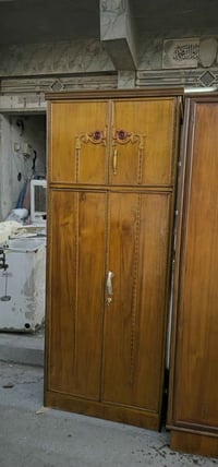 كنتور خشب عراقي كلش مرتب ونضيف  السعر 110 العنوان بغداد _مدينة الصدر (...