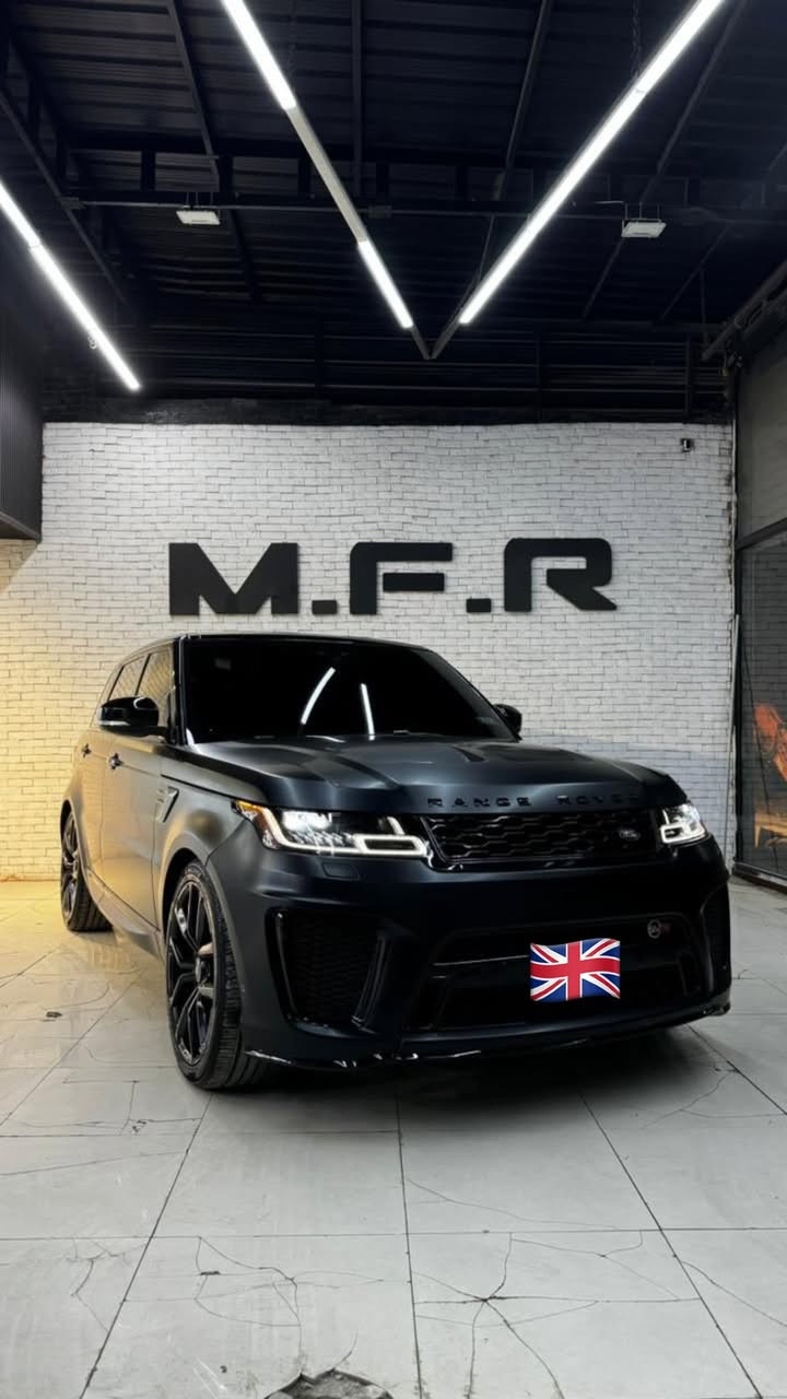 Range Rover 
Sport
2021
 
V8 Supercharged
 🇬🇧🇬🇧🇬🇧

رقم بغداد شبه مميز 
عداد المسافة (( 32  )) الف مايل 

دخول جديد مماشيه بلعراق شي بسيط 

لون اسود 
مغلفة بلكامل طافي حتى الداخل 

محدثة بلكامل svr 🚀

وكزوز svr بلادي +برمجة  
 
بصمة عدد 2 

السيارة حادثها سطحي جاملغ وشويه بلباب غير هذا الحادث مكفوله كير ومكينه وضع شركة ولا داخله صيانه 
 
صور الحادث مرفقه بلمنشور 

المواصفات 🇬🇧🇬🇧
بانوراما 
دوسات كهرباء 
بوب 4 شفط 
شاشات svr
رادارت 
داتو شو 
ثلاجة 
تدفئة وتبريد كشنات 
تدفىة كشنات خلفية 
لدات داخل 
سستم سماعت 
وبعد هواي مواصفات …

مكان السيارة بغداد المنصور 
وبأسمي تحويل ثاني يوم 
 
 
***********  📞 واتساب موجود
