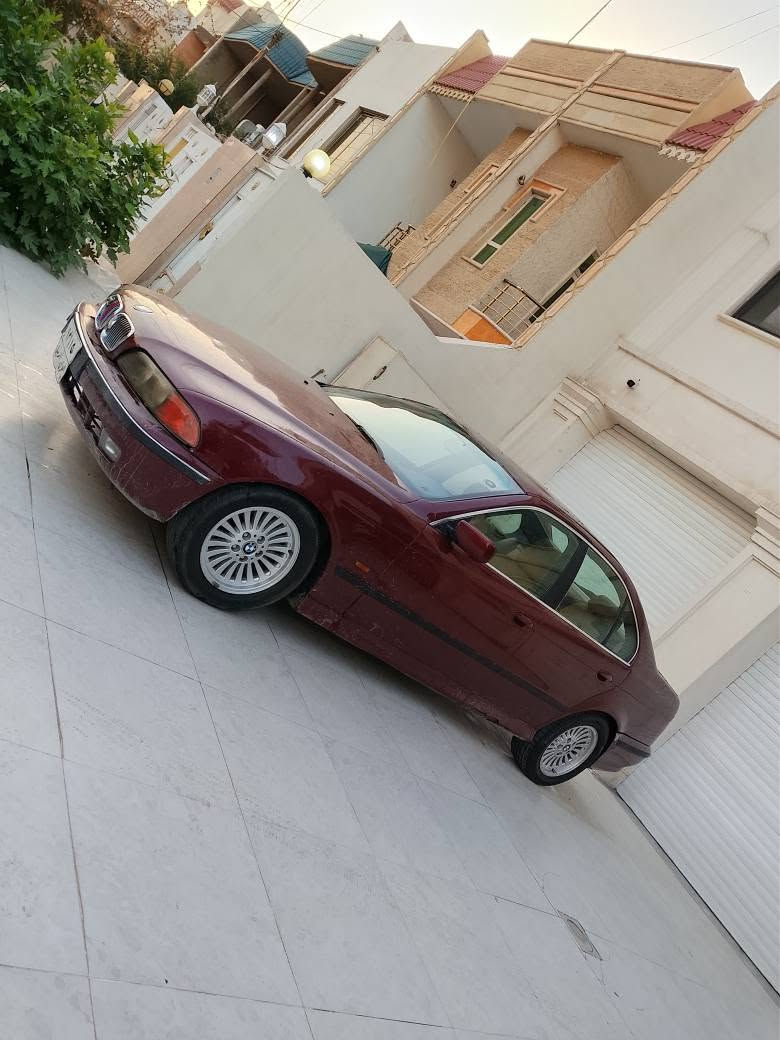 ١٩٩٨ • مكينة ٥٢٨ • دبل