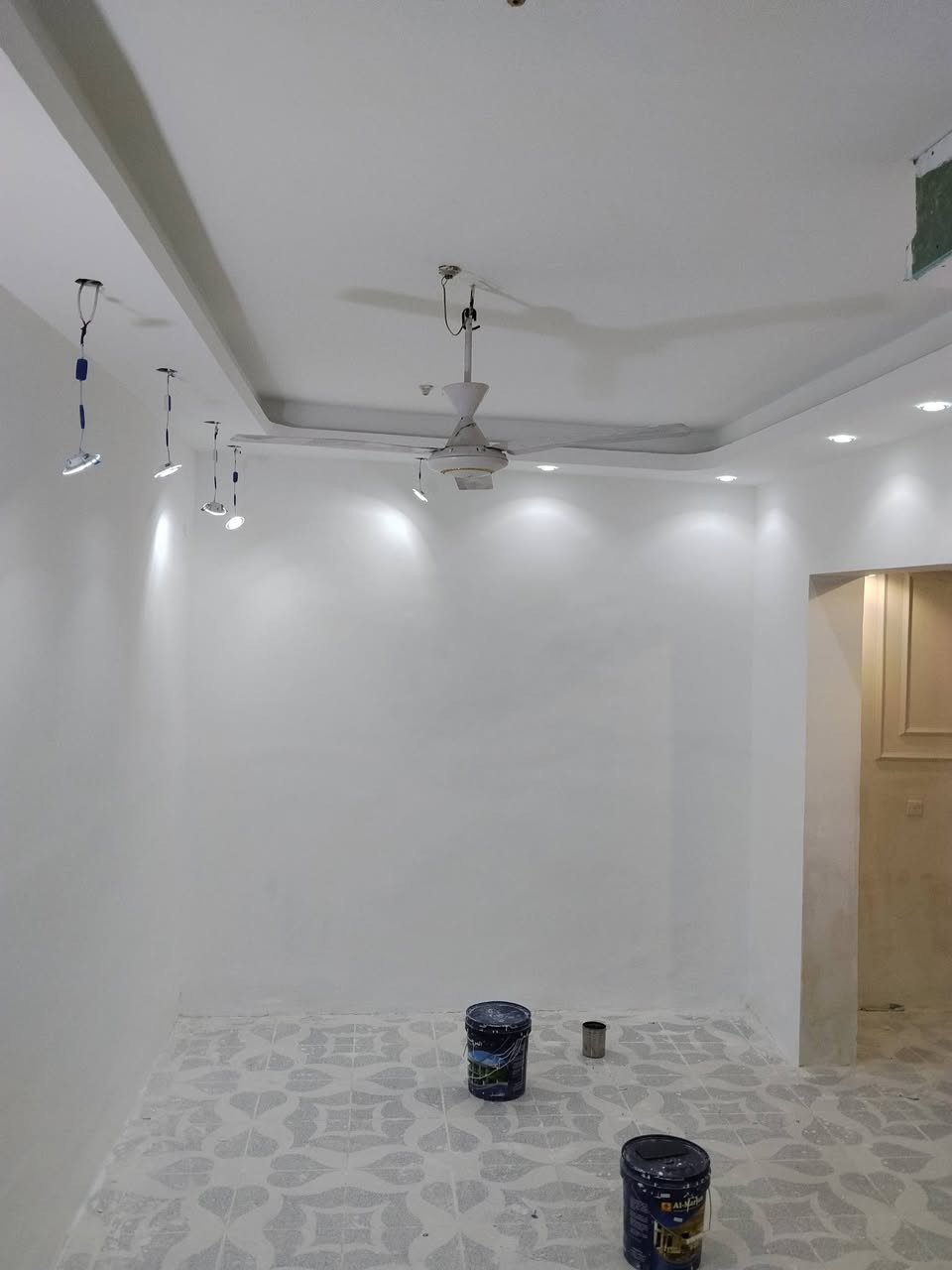 السلام عليكم نشتغل كافة أعمال الديكورات ✨
جبس بورد • صبغ • ديكورات جدران • أسقف • واجهات

شغل مرتب، دقة بالتنفيذ، وأسعار مناسبة.

للحجز والاستفسار راسلونا وتساب ***********
