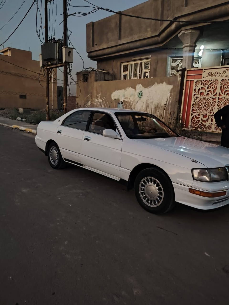 سلام عليكم بطه لبيع متصل محرك كير ثنين ونص محرك وكير مكفولات صدر مامي خلفي جديد تخم تأثير دوشمه جديده سياره مال جناي مكاني واسط صويره سعر ٤٥ وبيه مجال ***********
