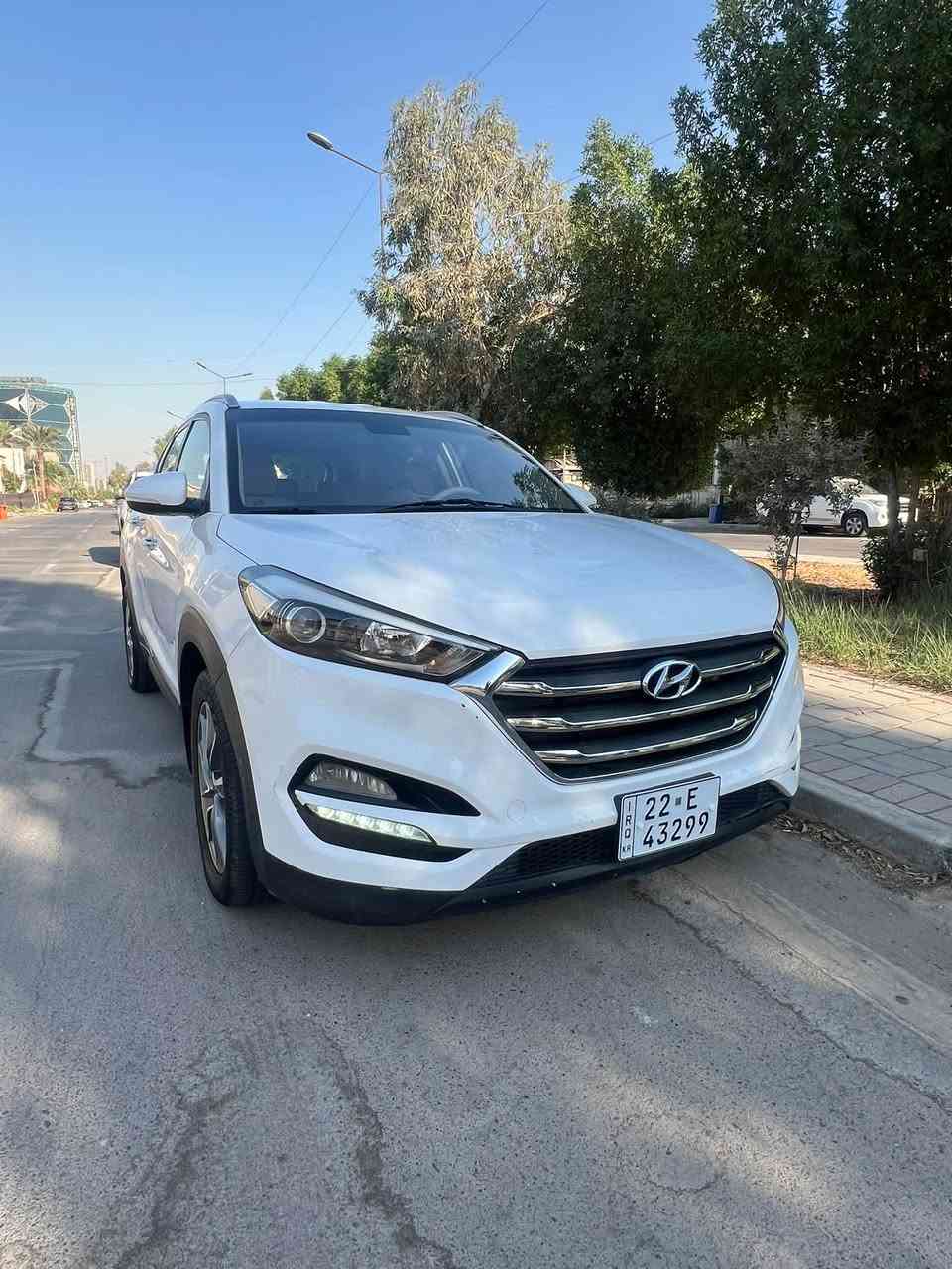 السلام عليكم عندي هونداي توكسان خليجي موديل 2018 السيارة جافيه بيه صبغ احزام محرك كير تبريد كله تمام عل فحص رقم اربيل مكان السيارة بغداد حي العدل السيارة بدون نقص السعر 117 بيه مجال بسيط ***********

